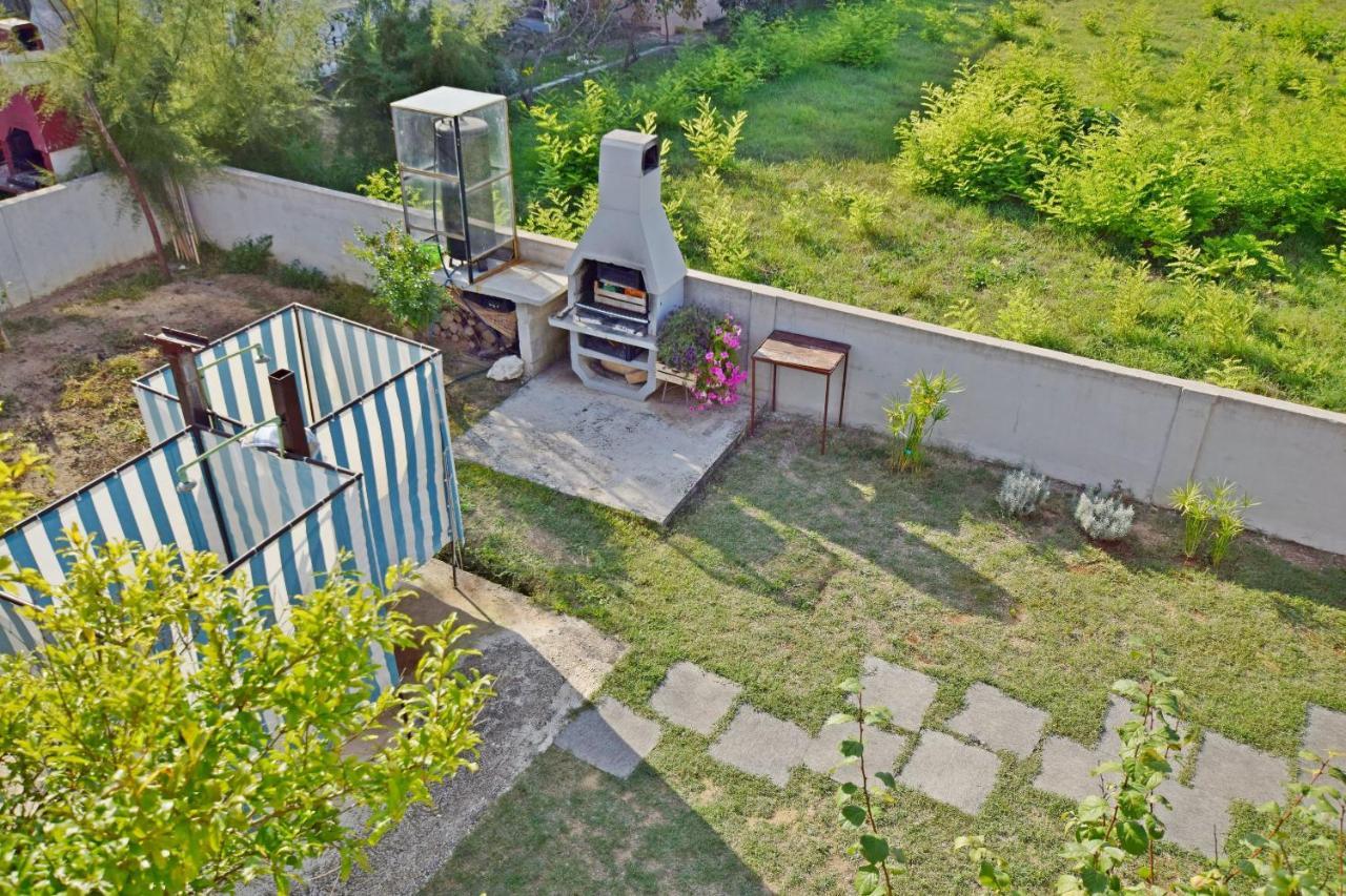 Apartments Keti Nin Exterior foto